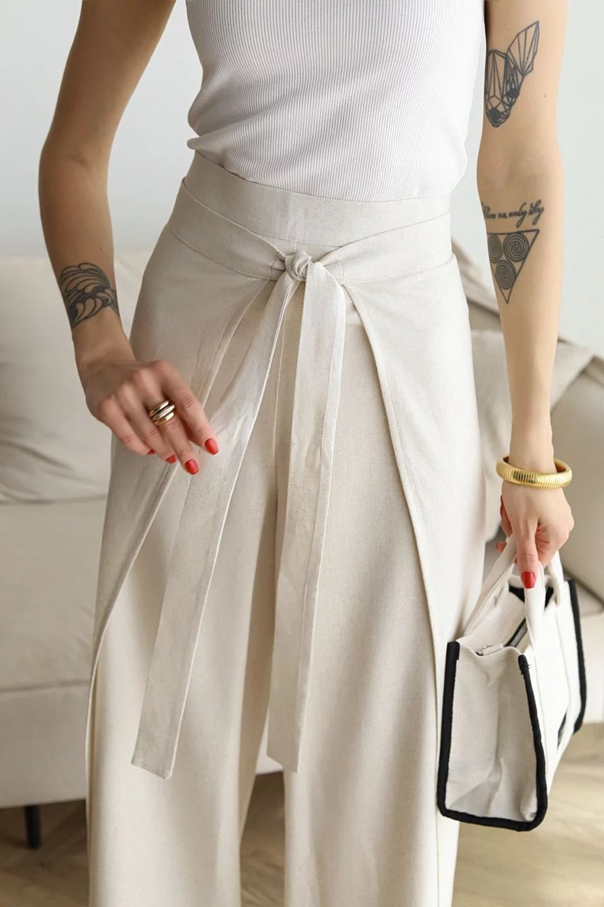 Lina™ – Wide-cut linen trousers