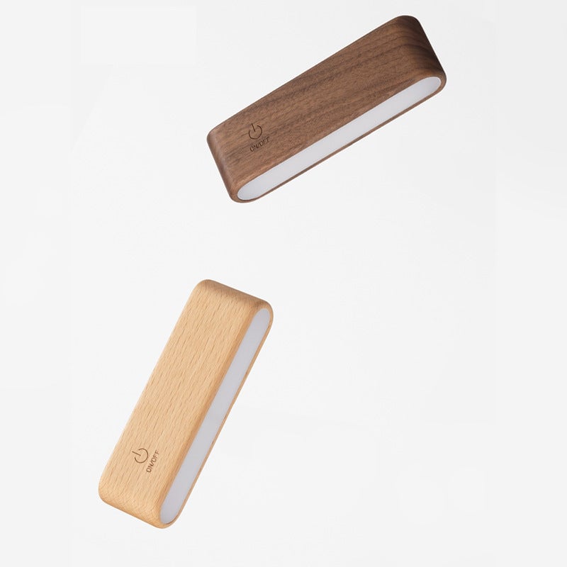 Solid wood desk lamp with magnetic charging