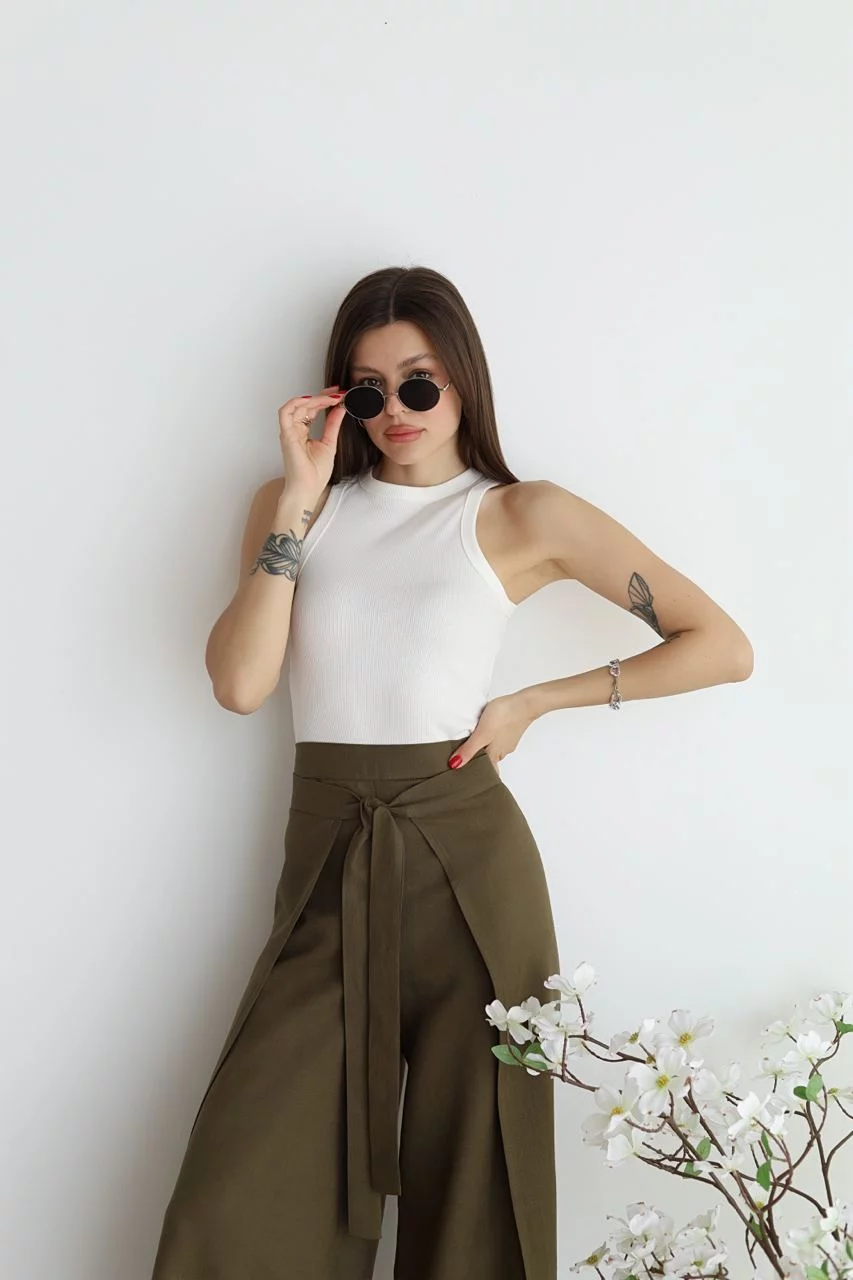 Lina™ – Wide-cut linen trousers