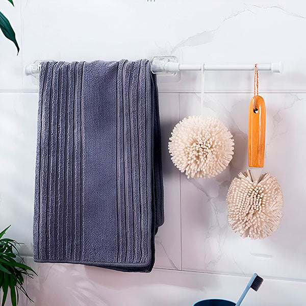 Practical hooks for easy, tidy storage (x4)