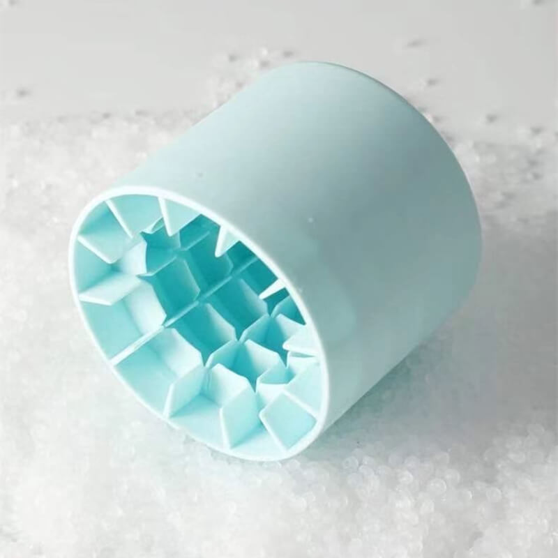 1+1 FREE | FrozenIce™ - Portable Silicone Ice Cube Maker with Lid