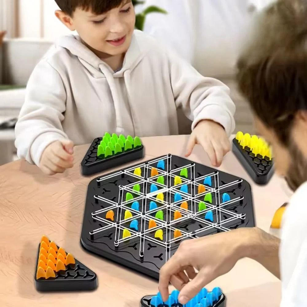 ChainMate™ | Chain Triangle Chess Game