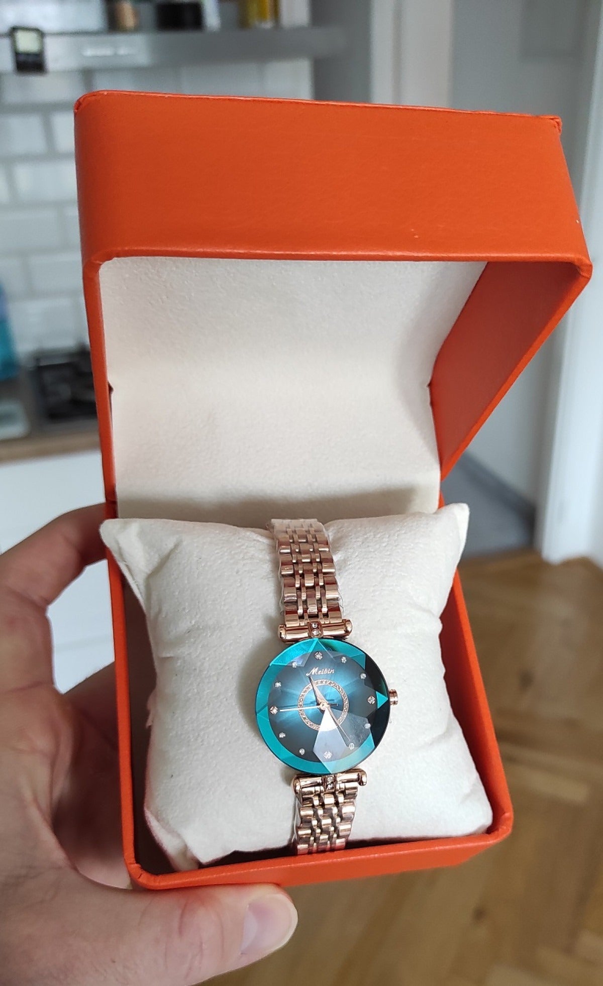 DiamondBloom™ | Sparkling Luxury Diamond Watch