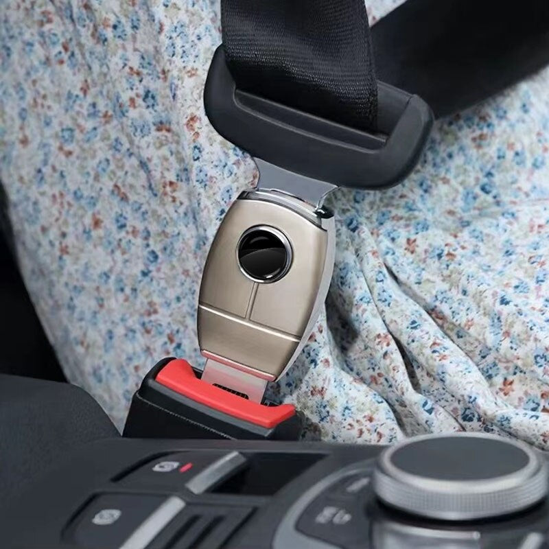 1+1 Free | BeltLock | Car seatbelt clip extension