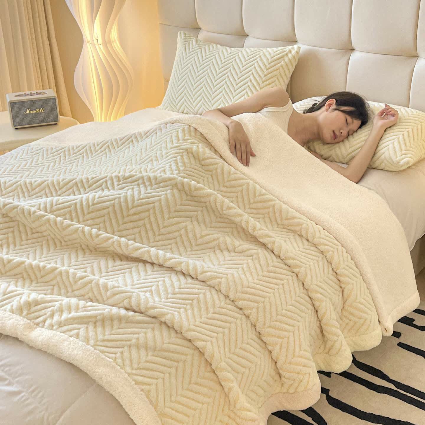 Modern Striped Jacquard Throw Blanket With Plush Texture