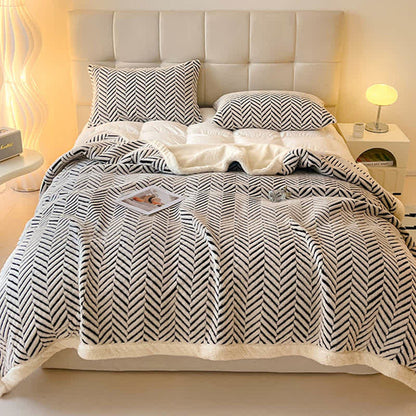 Modern Striped Jacquard Throw Blanket With Plush Texture