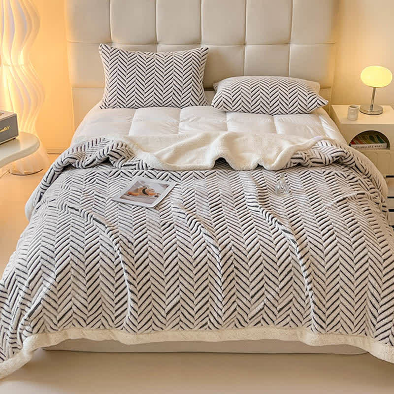 Modern Striped Jacquard Throw Blanket With Plush Texture