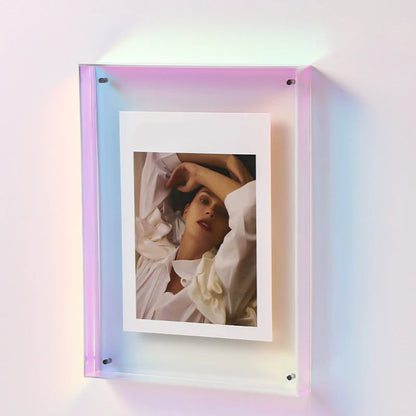 Minimalist Acrylic Photo Frame With Wall-Mounted Design