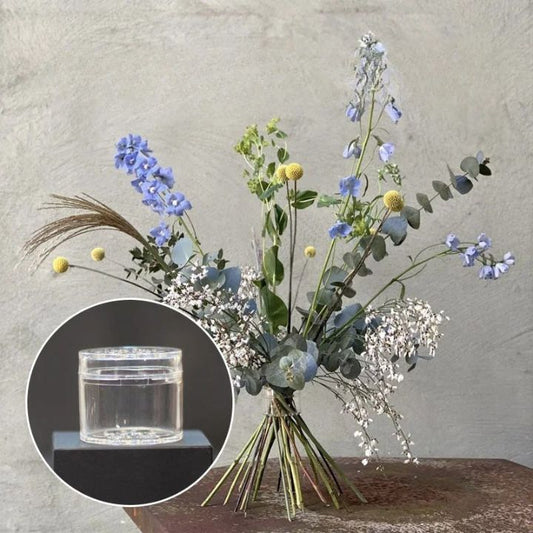 1+1 Free | Spiral Flower Holder for Perfect Vase Compositions