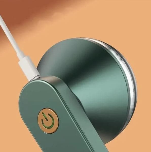 Pristine™ - Rechargeable lint remover