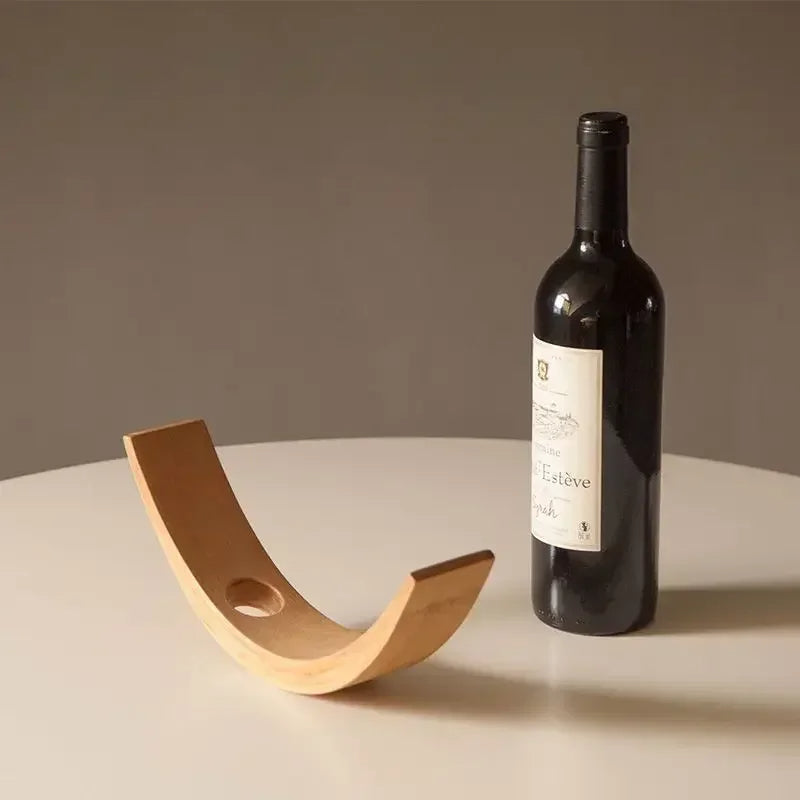 Minimalist Bamboo Wine Holder With Curved Design