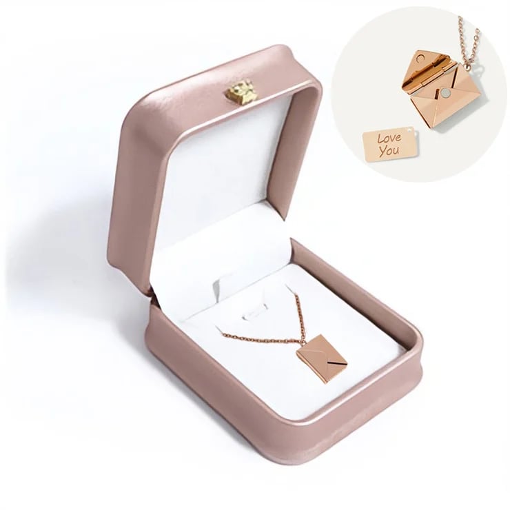 LoveNote™ - Symbolises the act of exchanging love