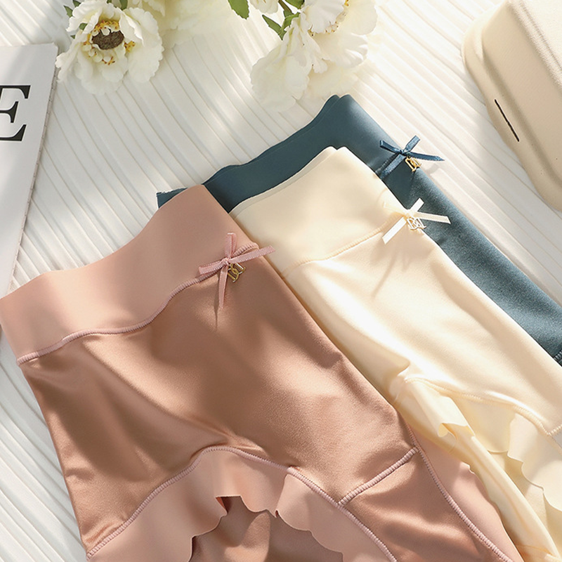 SureComfort™ | Antibacterial, hygroscopic, odorless silk gynecological panties | 2+1 FREE TEMPORARY