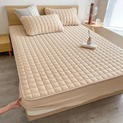 Quilted Mattress Cover With Cushioned Padding