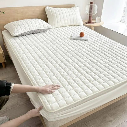 Quilted Mattress Cover With Cushioned Padding