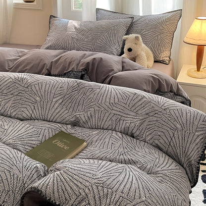 Modern Cotton Bedding Set With Leaf Pattern