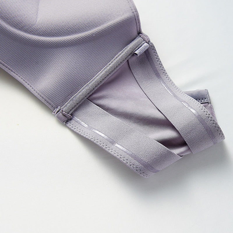 Magic Strapless Bra Front Buckle