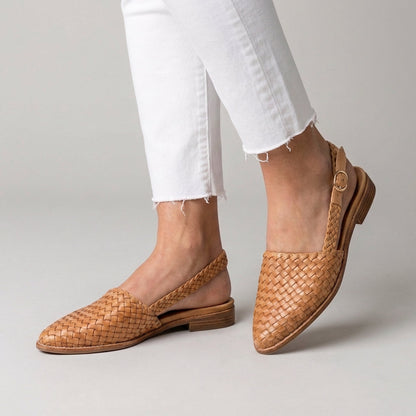 Donna Signature Woven Vegan Pointed Toe Slingback Flats