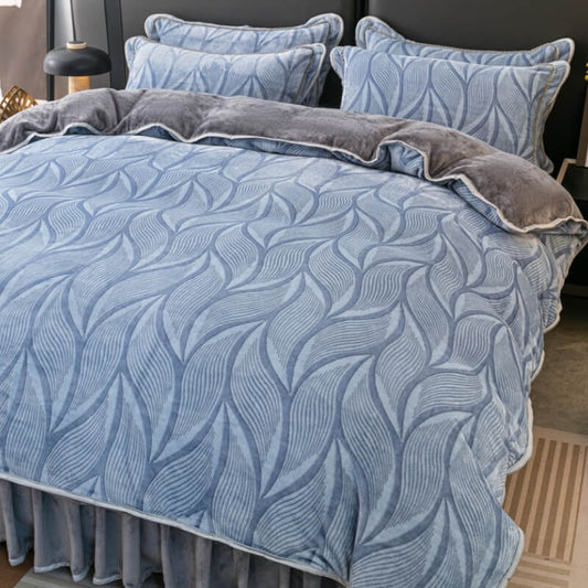 Velvet Bed Sheet Set With Leaf Pattern and Pillow Shams