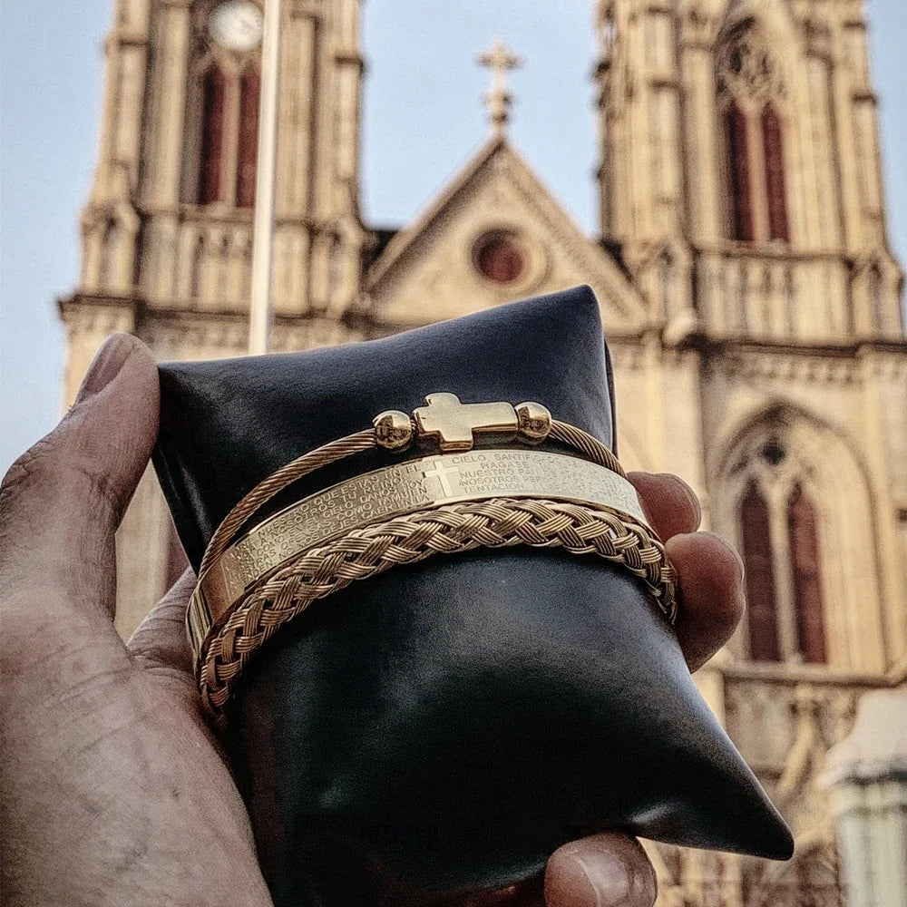 Thomas Fitted Bracelet | Engraved Cross Detail Bracelet Set