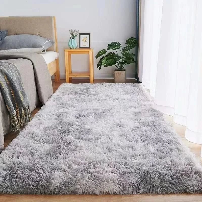 Plush Faux Fur Area Rug for Cozy Modern Interiors