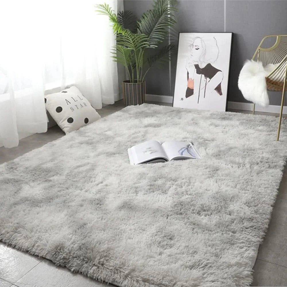 Plush Faux Fur Area Rug for Cozy Modern Interiors