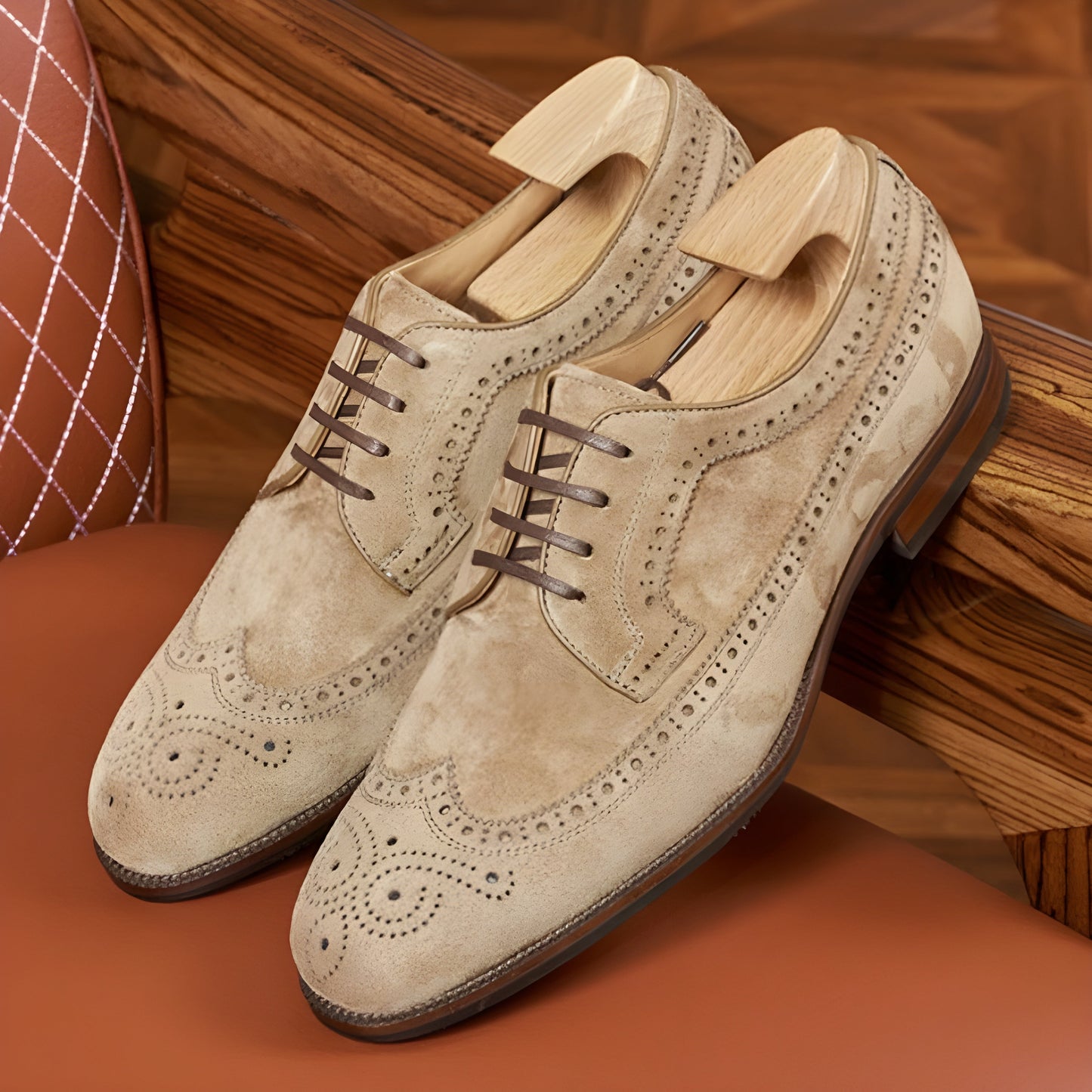 Román Suede Brogues