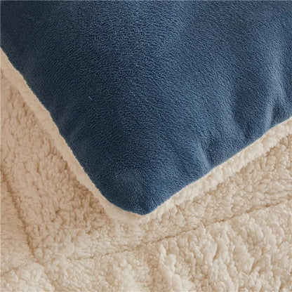 Contemporary Fleece-Lined Winter Comforter With Plush Texture