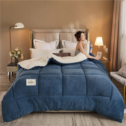 Contemporary Fleece-Lined Winter Comforter With Plush Texture