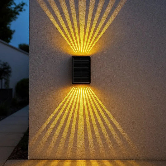 Solar light with color play – For stylish evenings in the garden