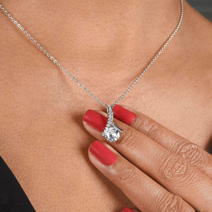 EternalLove™ | Elegant Keepsake Necklace for Mom