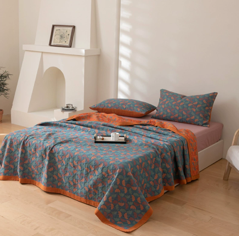 Vintage Floral Cotton Quilt With Reversible Design