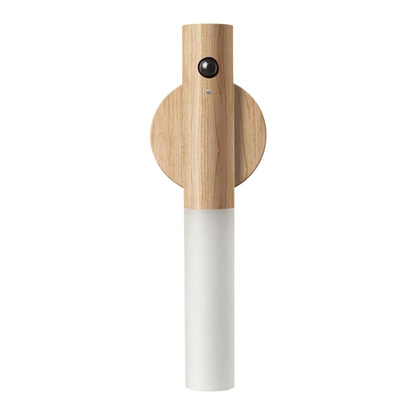 Elegant and functional wall lamp