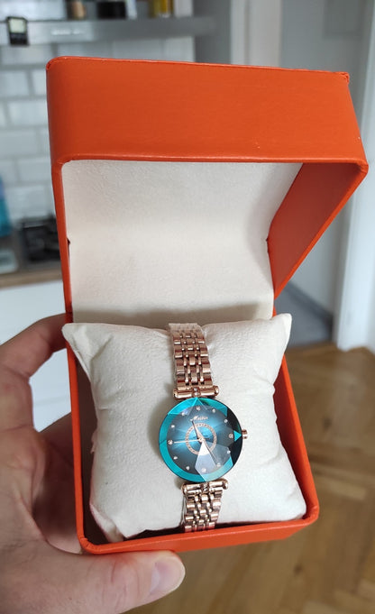 DiamondBloom™ | Sparkling Luxury Diamond Watch