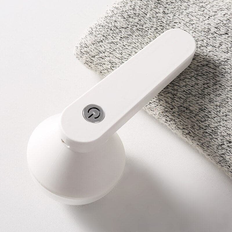Pristine™ - Rechargeable lint remover