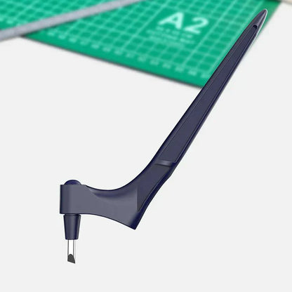 Handmade cutting tool with 360° rotating blade